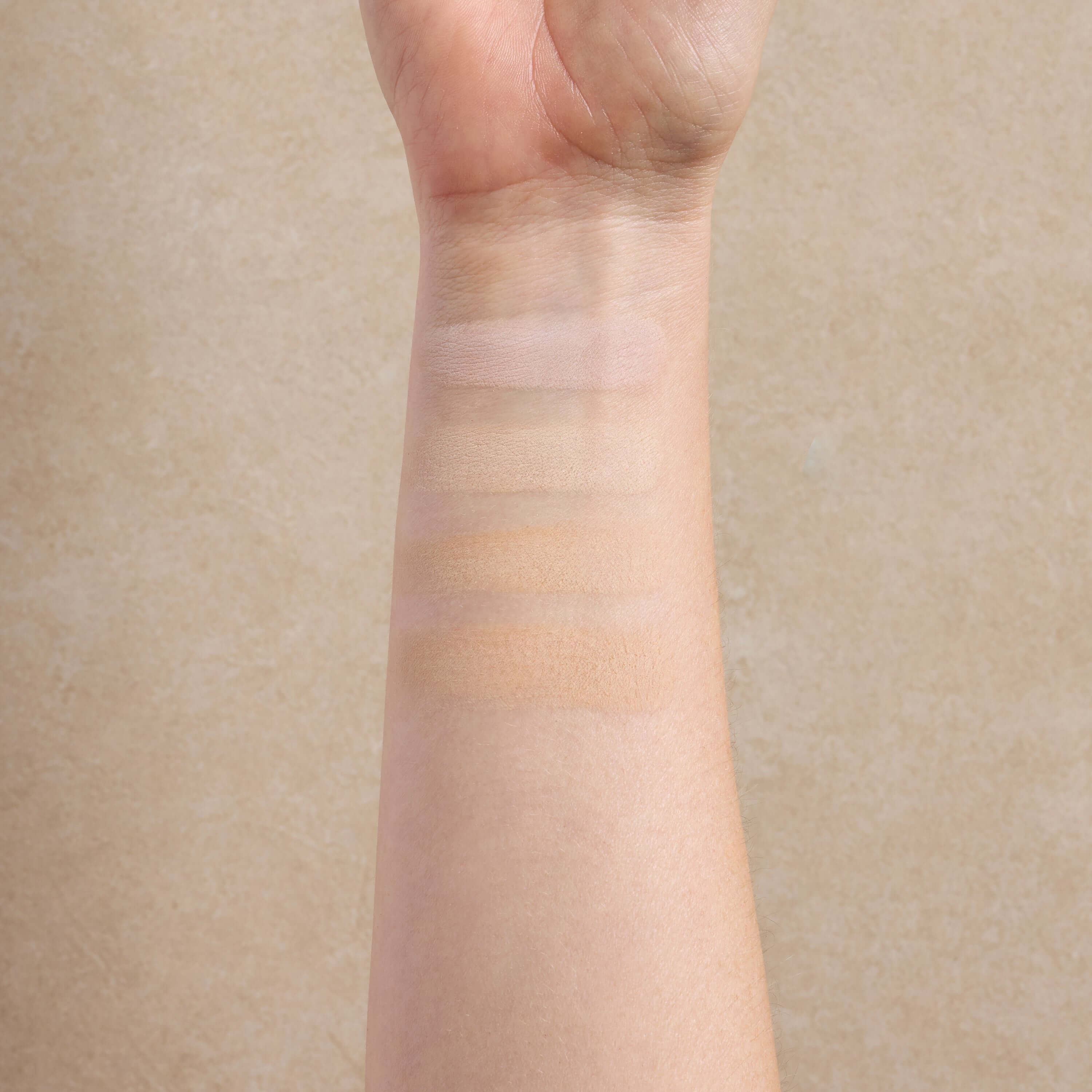 Mineral Makeup - Image 4